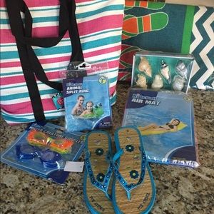 Beach/pool necessities bundle